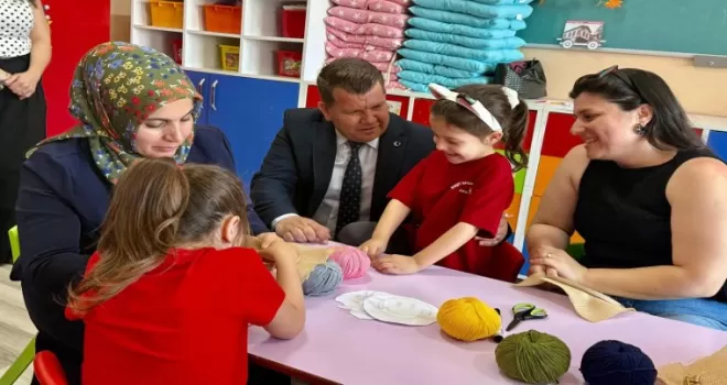Edirne Keşan’da minik eller iş başında