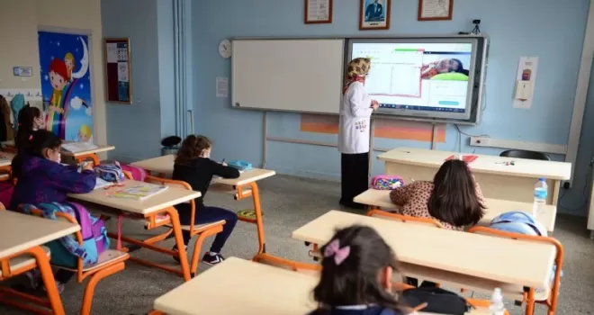 Eğitimde canlı sınıf uygulaması