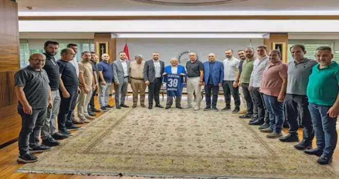 Erciyes 38 FK’dan Başkan Memduh Büyükkılıç’a ziyaret