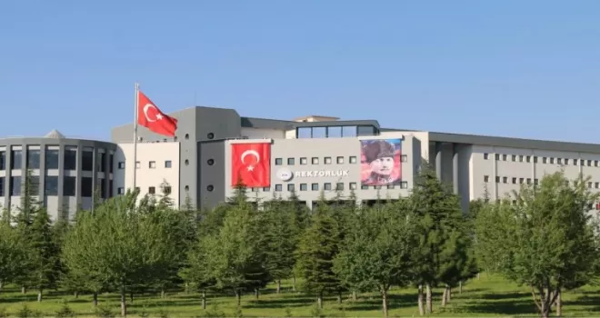 Erciyes Üniversitesi mezun buluşmasına hazırlanıyor