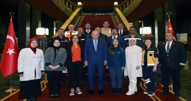 Erdoğan işçi ve işveren temsilcilerini ağırladı
