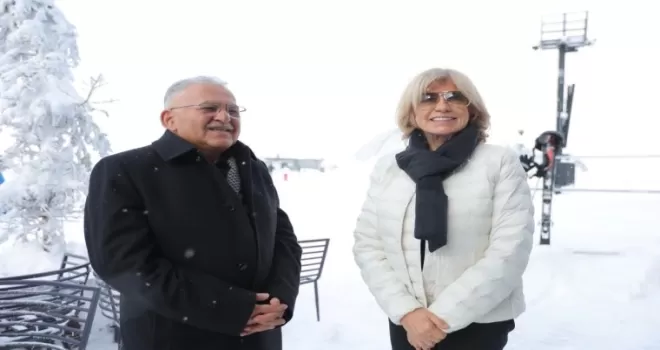 Eski Başbakan Tansu Çiller Kayseri’de