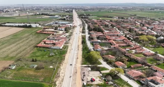 Eskişehir’de yollar genişliyor sürücülerin yüzü gülüyor