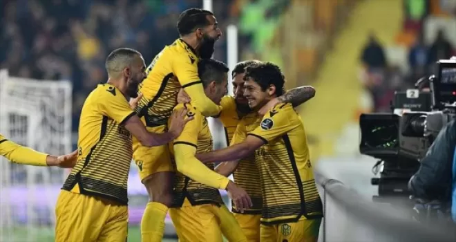 Evkur Yeni Malatyaspor doludizgin