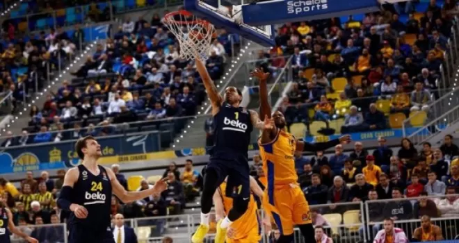 Fenerbahçe Beko'dan THY Avrupa Ligi'nde farklı galibiyet
