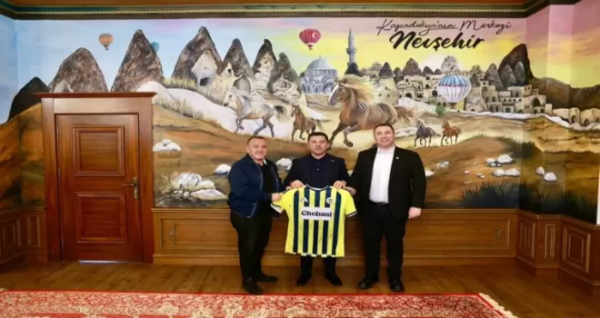 Fenerbahçe heyetinden Nevşehir Belediyesi’ne anlamlı ziyaret
