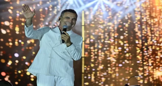 Ferhat Göçer’den Ordululara müzik şöleni
