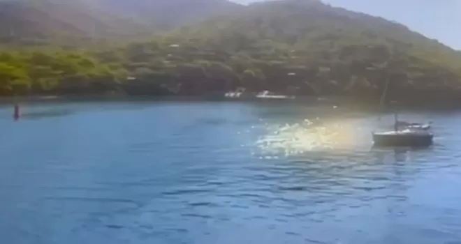 FETÖ’cüler Muğla açıklarında ’Kıskaç’landı!