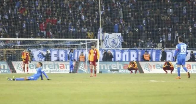 Galatasaray 1 puanla yetindi