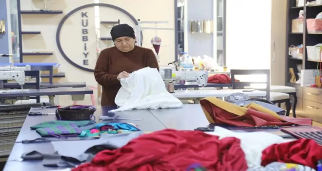 Gaziantep’in saray kumaşı ’kutnu’ geleceğe taşınıyor