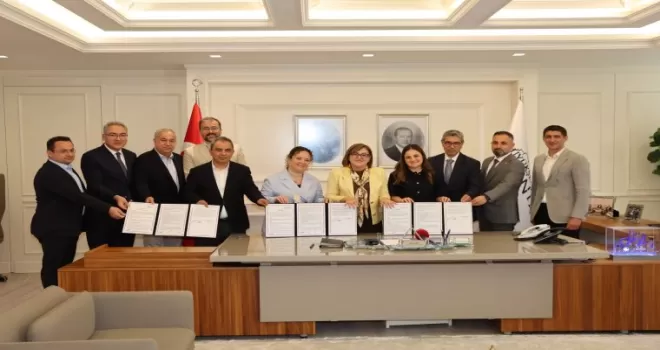 Gaziantep’te GASMEK binası için protokol