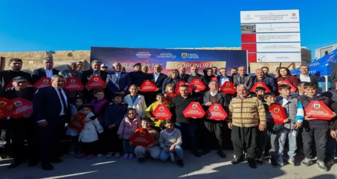 Gaziantep’te “Reflektör Tak, Görünür Ol” projesinde ilk dağıtım gerçekleştirildi