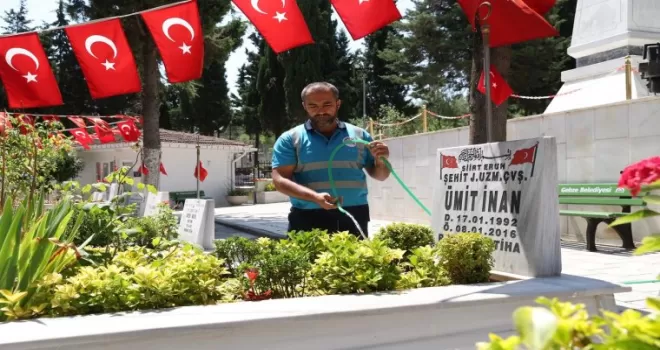 Gebze’de mezarlık ve şehitliklere kapsamlı bakım