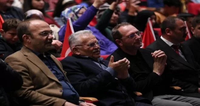 GENÇ KAYMEK’e Büyükkılıç’tan övgü