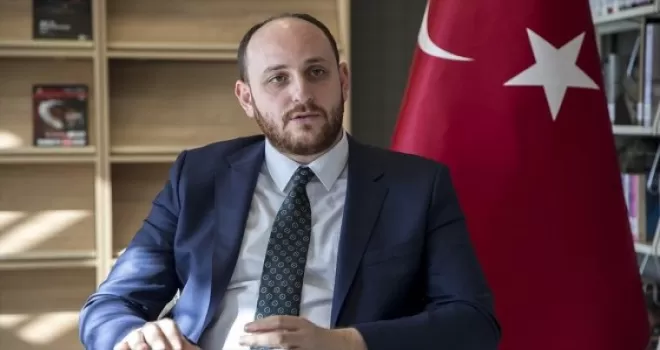 'Gençler siyasete katılımda AK Parti'yi odak görüyor'