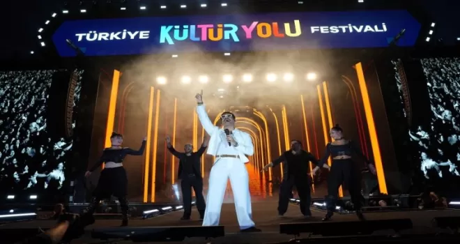 Gökhan Türkmen Bursa’yı salladı