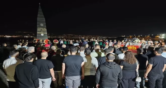 Gölcük’te 17 Ağustos 1999 depremi dualarla anıldı