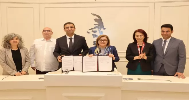 “Güzel Sanatlar Lisesi Tiyatro Bölümü Eğitimi” protokolü imzalandı