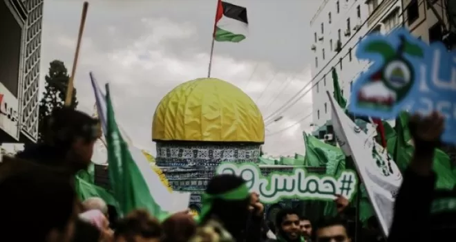Hamas: Filistin direnişi halkı koruma hakkını kullanıyor