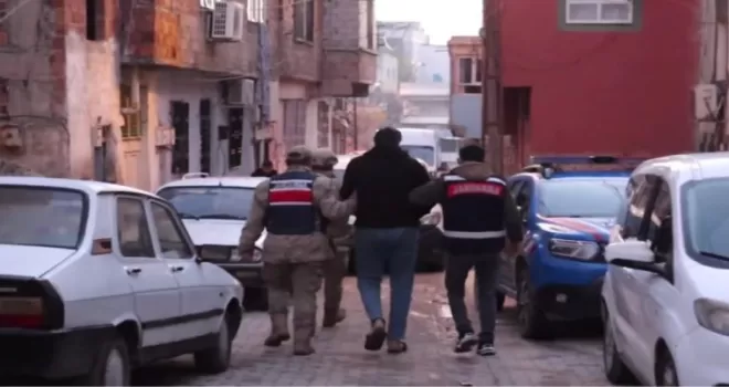 İçişleri’den 17 ilde DEAŞ’a 42 gözaltı!
