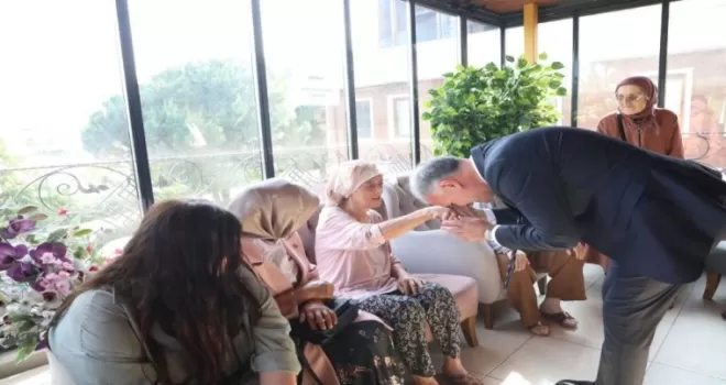 İnegöl’de bayram beraberlik içinde kutlandı