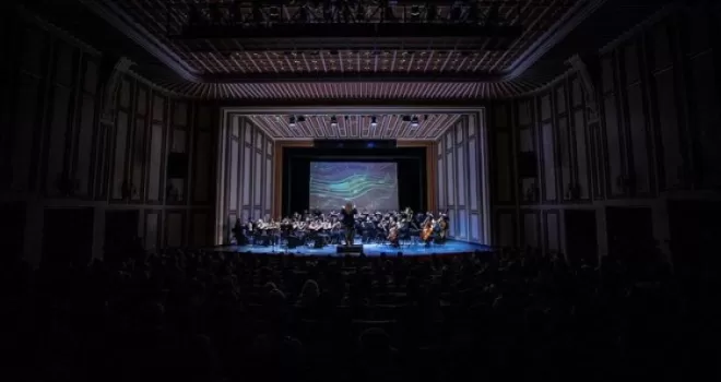 İnteraktif opera şovu izleyiciyle buluştu