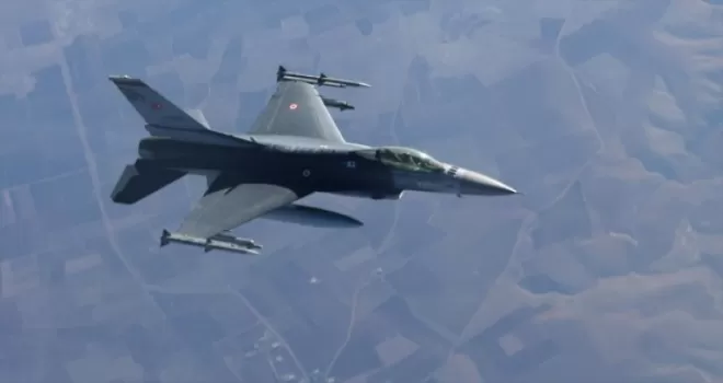 Irak'ın kuzeyine hava harekatı