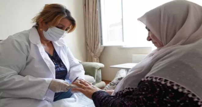 İstanbul Beylikdüzü’nde evde öz bakım hizmeti sürüyor