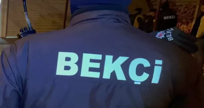 İstanbul’da okul önündeki tartışma... Bekçi, veliyi ayağından vurdu!