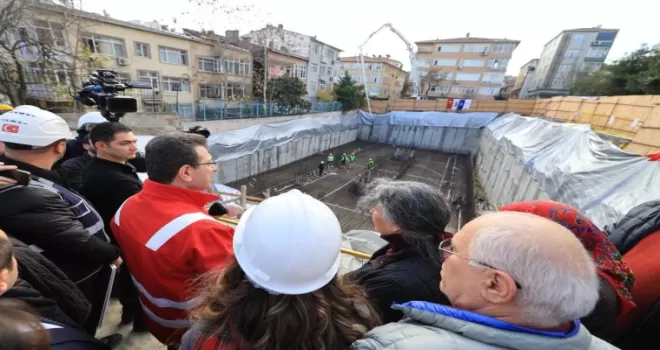 İstanbul Fatih’teki dönüşüme 68 ton demirli temel