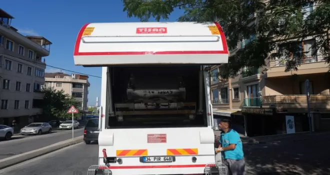 İstanbul Maltepe’de toplu temizlik çalışması