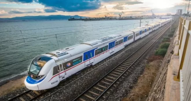 İZBAN’da 90 dakika uygulaması yeniden başladı... Toplu ulaşım 29 Ekim’de 1 kuruş