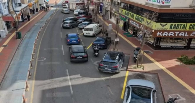 İzmir Aliağa’da ücretli otopark uygulaması