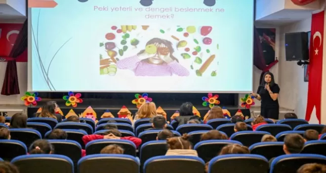 İzmir Bornova’da 2.489 öğrenci ile sağlık seferberliği