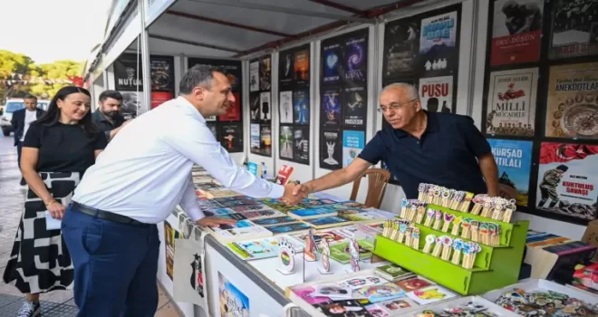 İzmir Bornova’da edebiyat rüzgarı sona erdi