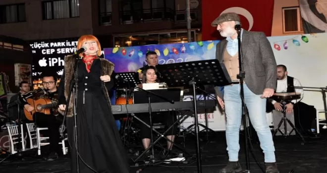 İzmir Bornova’da ’Yeni Yıl’ coşkusu