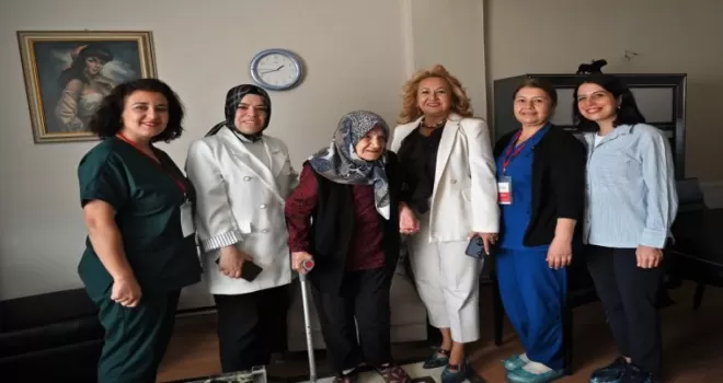 İzmir Bornova’nın çınarlarına anlamlı ziyaret