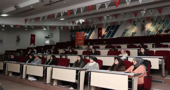 İzmir Çiğli’de istihdam garantili kurslara yoğun ilgi