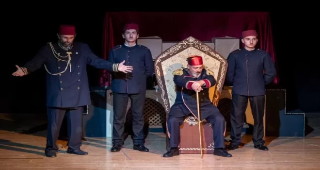 İzmir’de 6. Mahalle Tiyatroları’na muhteşem final