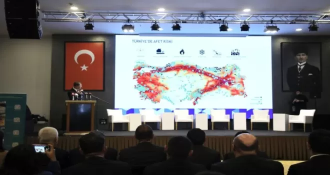 İzmir’de Başkan Tugay’dan afet yönetimi mesajı