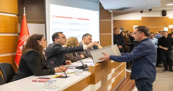 İzmir’de Bornova Meclisi’nde yeni dönem