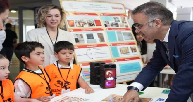 İzmir’de ‘Harezmî Eğitim Modeli’ sene sonu etkinliği gerçekleştirildi