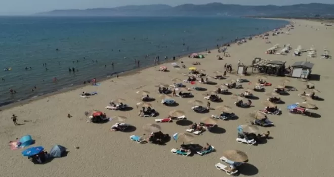 İzmir’de Pamucak Sahili sezona hazır