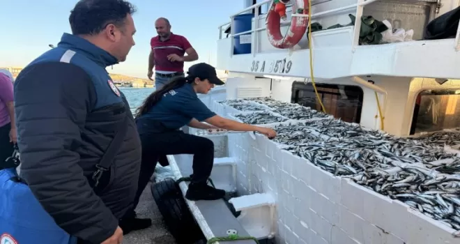 İzmir’de su ürünleri denetimleri aralıksız sürüyor