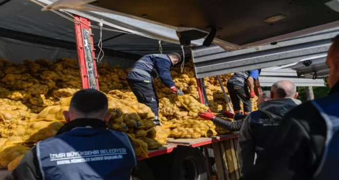 İzmir’de üreticiye nefes, vatandaşa destek
