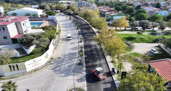 İzmir’de Urla’ya iki caddeye yeni çehre 