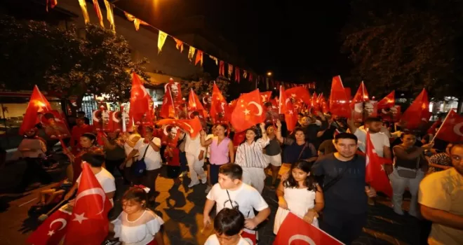 İzmir Efes Selçuk’ta Zafer Bayramı coşkusu