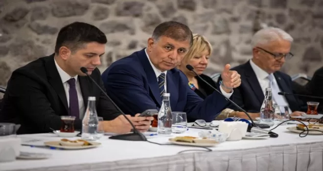 İzmir’in çöpü 20-25 yıl gündem olmayacak