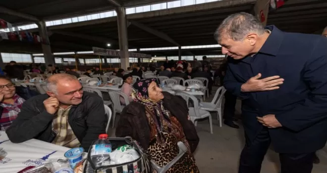 İzmir’in gönül sofrası bu kez Menemen’de kuruldu