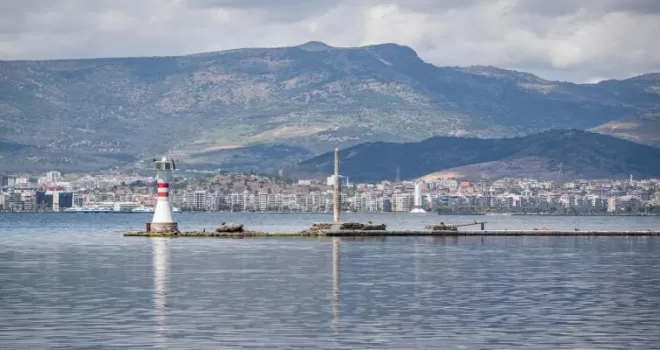 İzmir kıyılarında ’tsunami’ alarmı! Tehlike analizine ’modelleme’ kalkanı